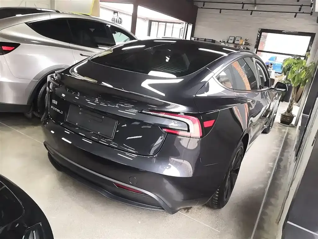 Tesla Model 3 2025 из CN, фото 6