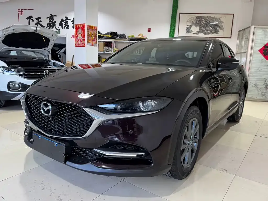 Mazda CX-4 2023 из CN, фото 1