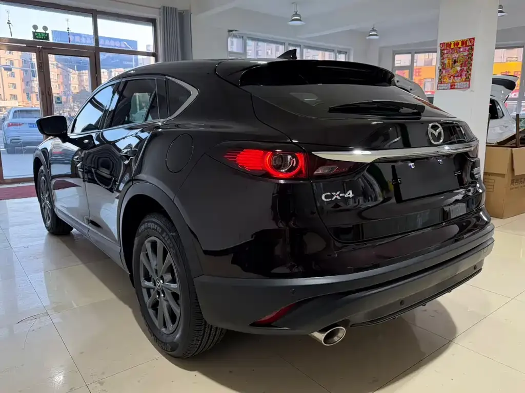 Mazda CX-4 2023 из CN, фото 8