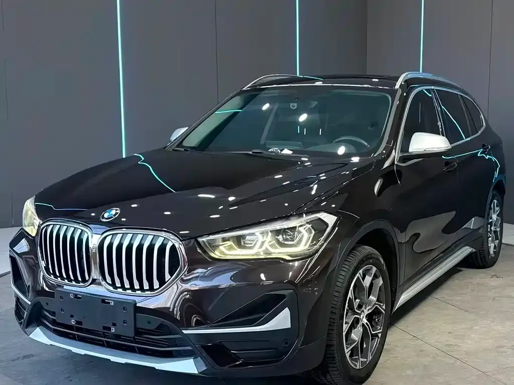 BMW X1 2021 из CN, фото 1