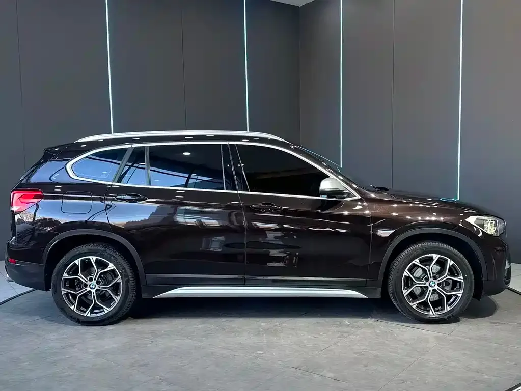 BMW X1 2021 из CN, фото 2