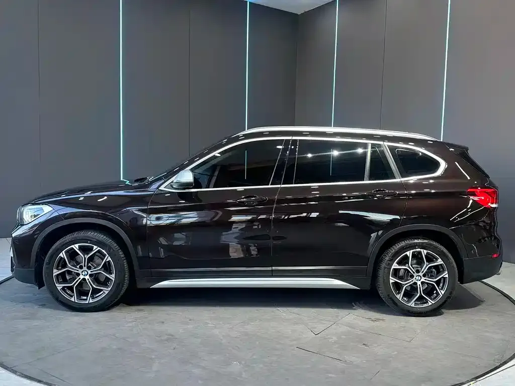 BMW X1 2021 из CN, фото 5