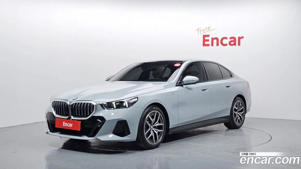 BMW 5-Series 2025 из KR, фото 1