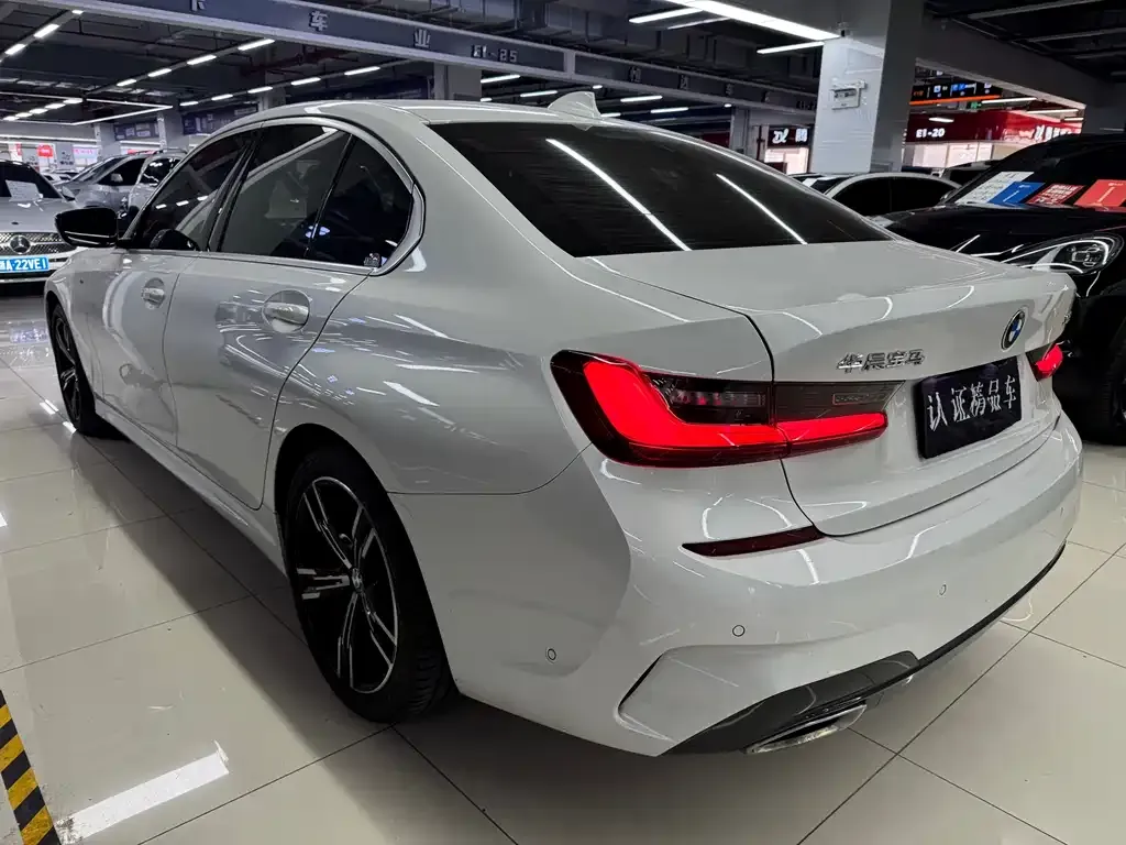 BMW 3 Series — фото 10