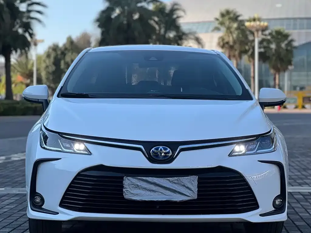 Toyota Corolla 2023 из CN, фото 4
