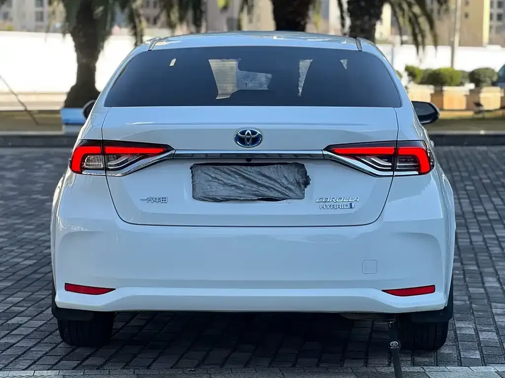 Toyota Corolla 2023 из CN, фото 7