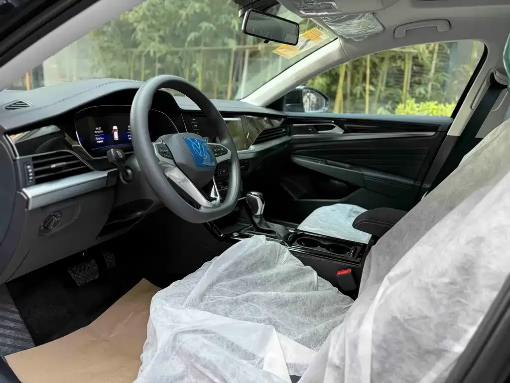 Volkswagen Passat New Energy 2025 из CN, фото 4