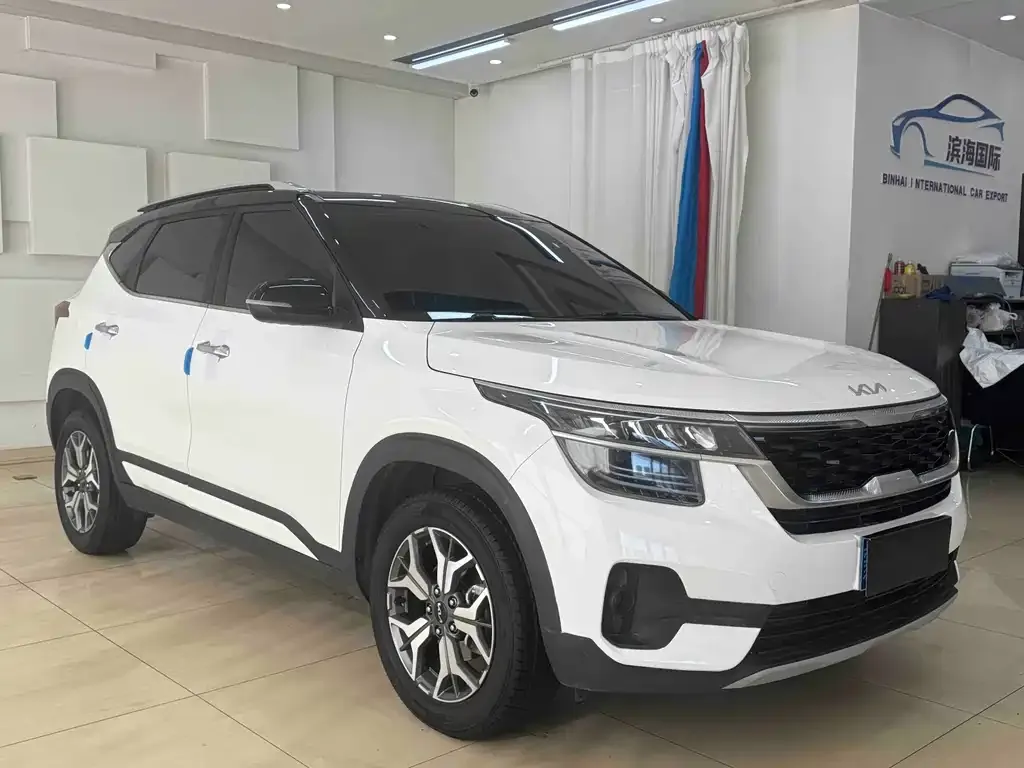 Kia KX3 2022 из CN, фото 9