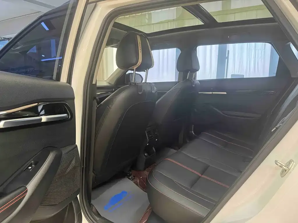 Kia KX3 2022 из CN, фото 7