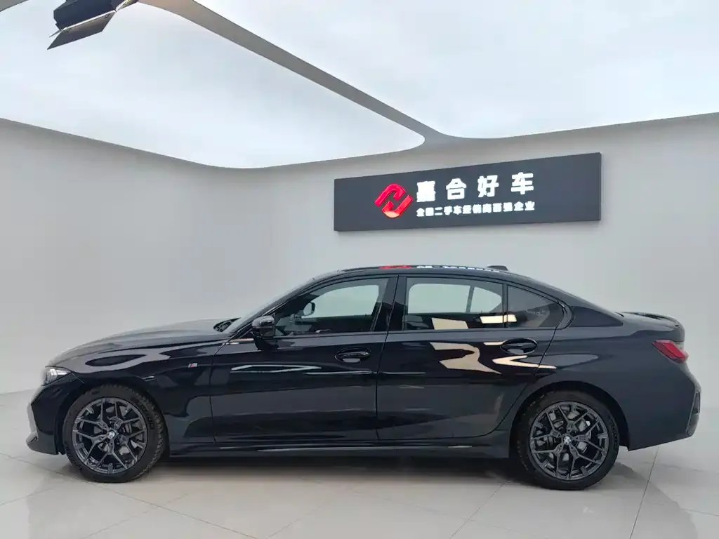 BMW 3 Series 2024 из CN, фото 3