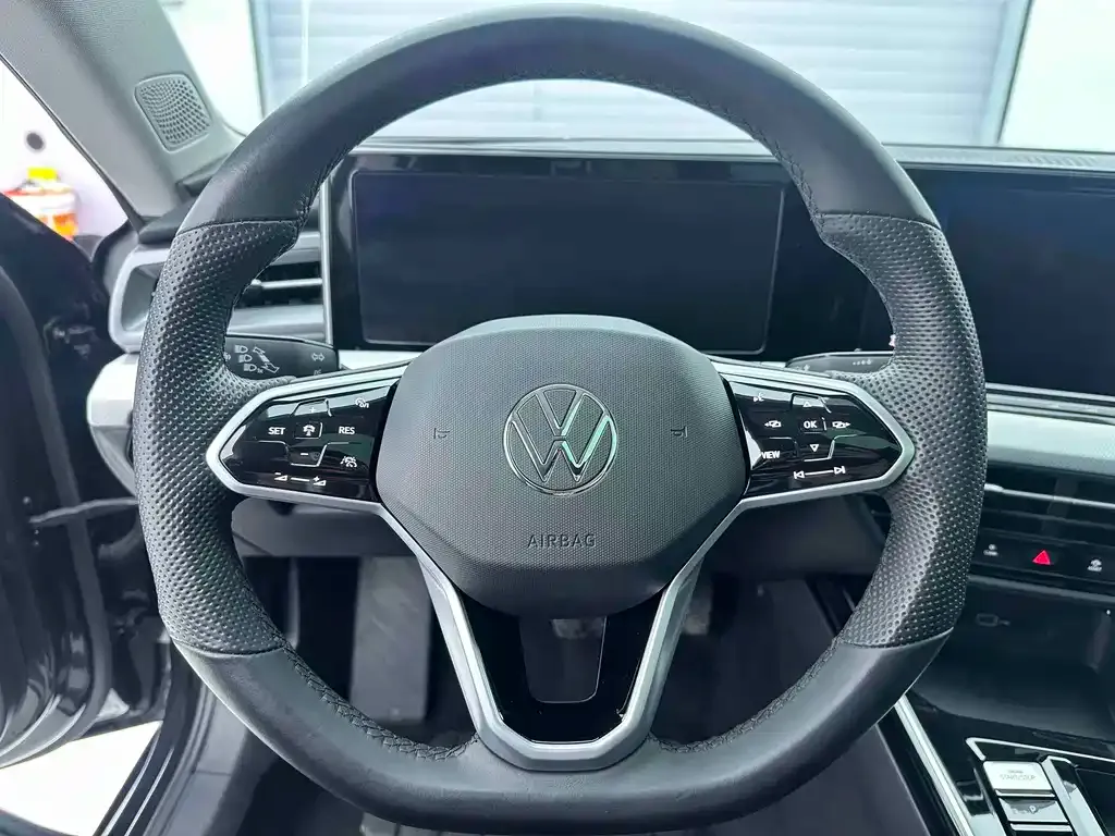 Volkswagen Lamando 2023 из CN, фото 9