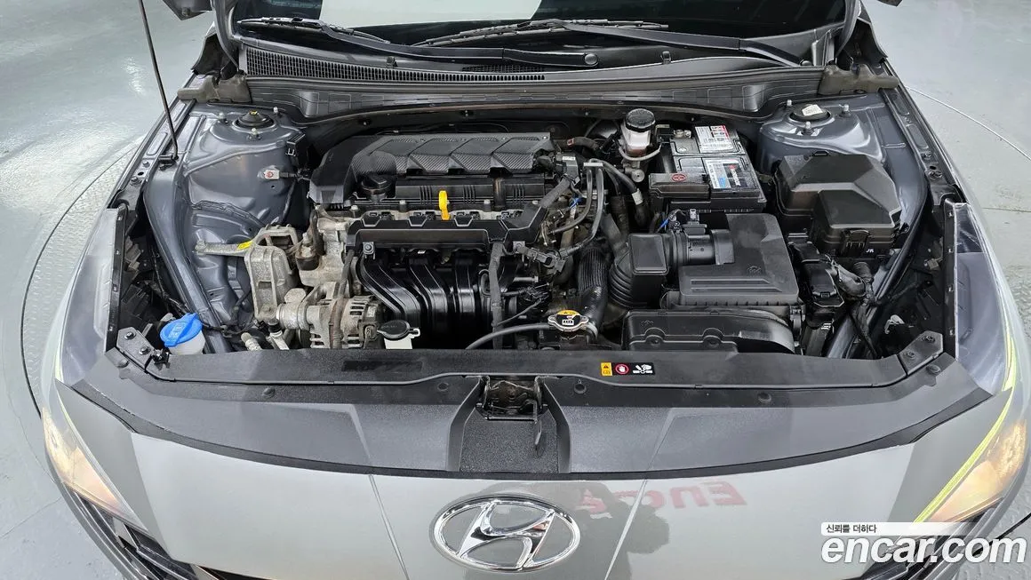 Hyundai AVANTE 2021 из KR, фото 6