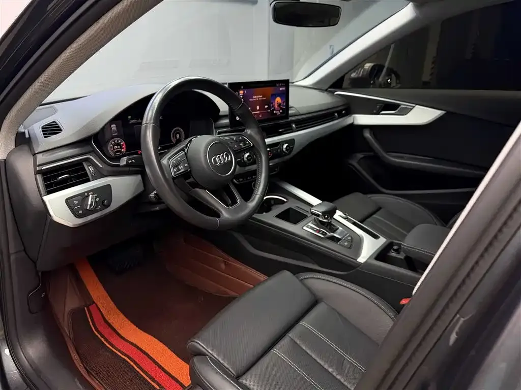 Audi A4L 2022 из CN, фото 3