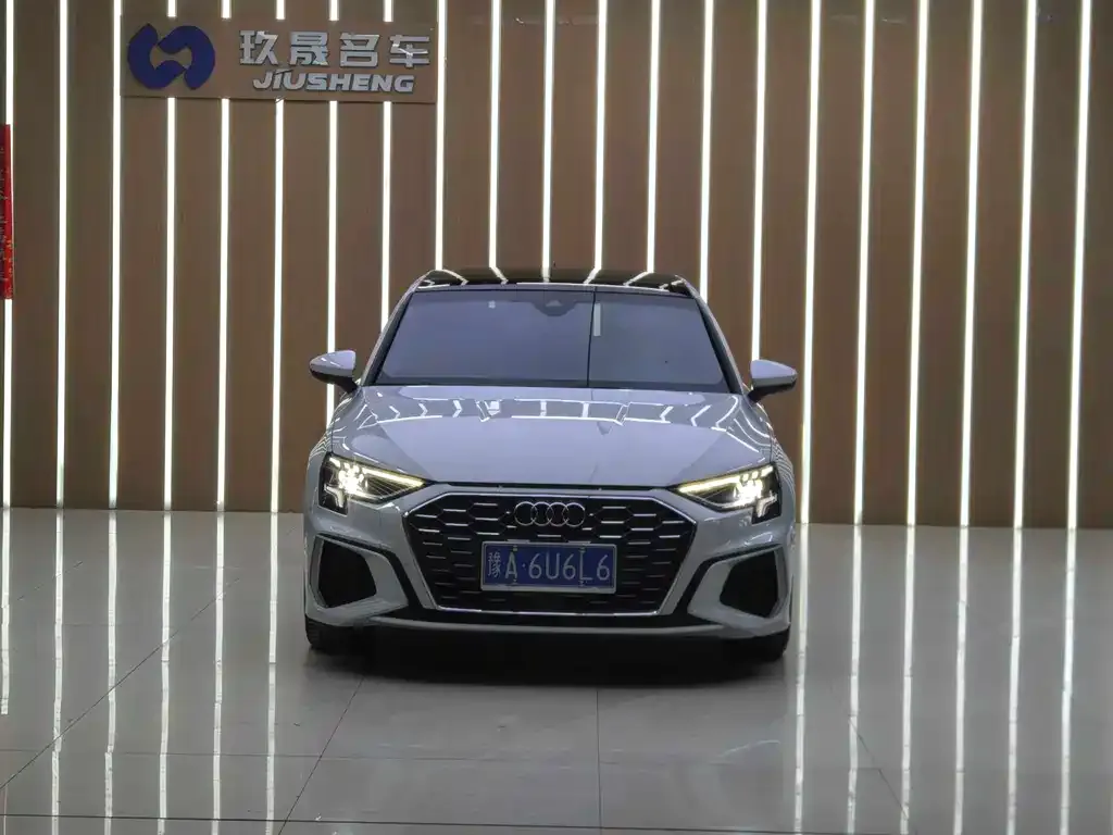 Audi A3 2023 из CN, фото 7