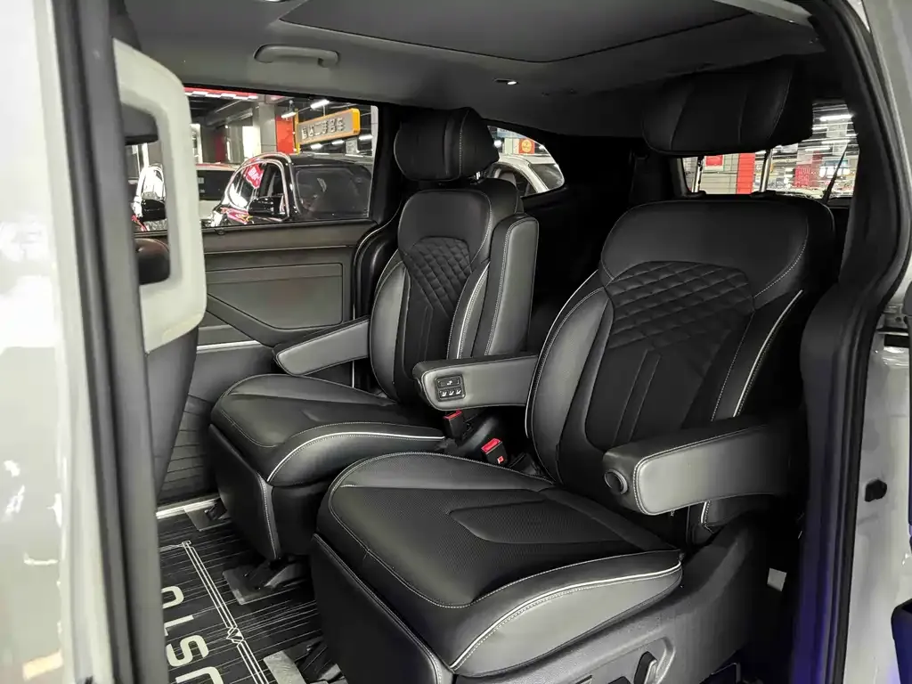 Hyundai Custo 2023 из CN, фото 8