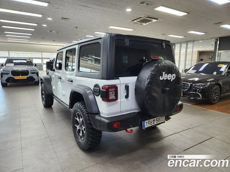 Jeep Wrangler 2023 из KR, фото 2