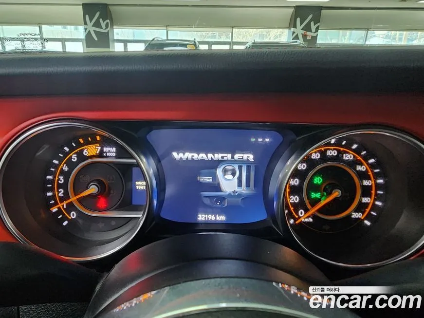 Jeep Wrangler 2023 из KR, фото 8