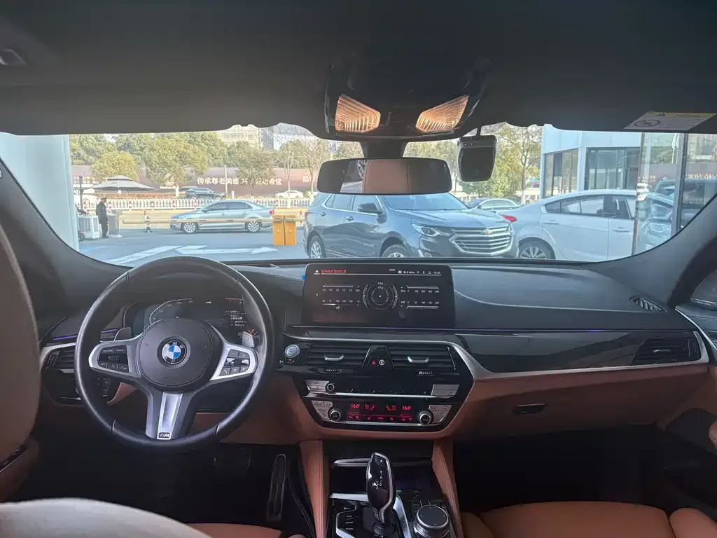 BMW 6 Series GT 2022 из CN, фото 5