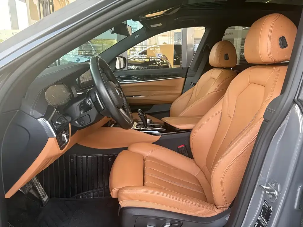 BMW 6 Series GT 2022 из CN, фото 10