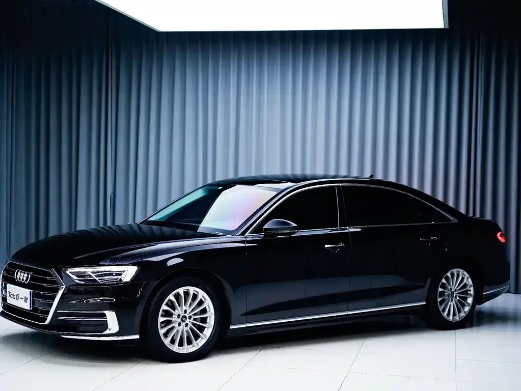 Audi A8 2021 из CN, фото 1
