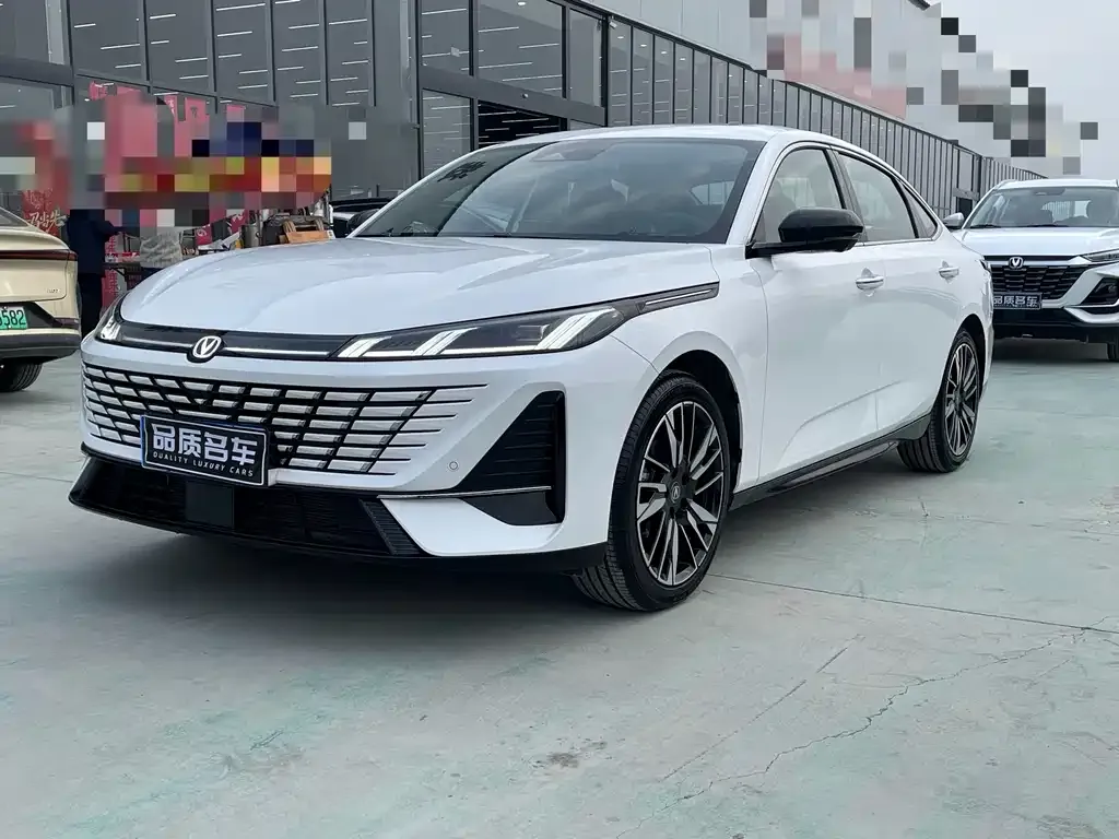 Changan Eado 2025 из CN, фото 1