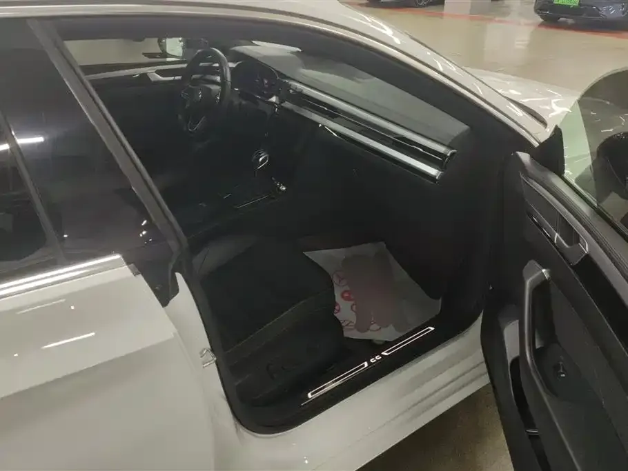 Volkswagen CC 2021 из CN, фото 2