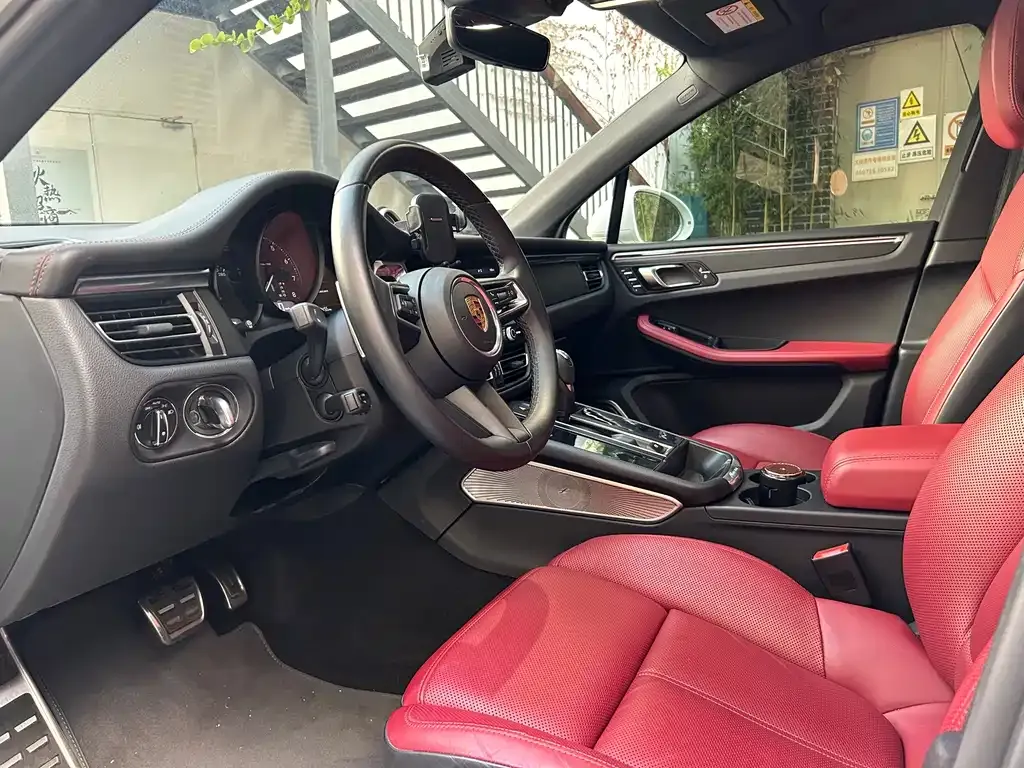 Porsche Macan 2022 из CN, фото 4