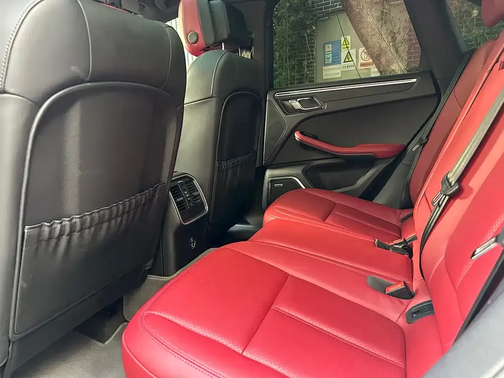 Porsche Macan 2022 из CN, фото 5