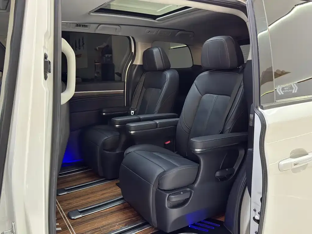 GAC Motor Trumpchi M8 2021 из CN, фото 2