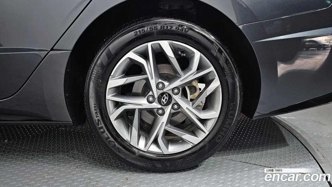 Hyundai Sonata 2023 из KR, фото 10