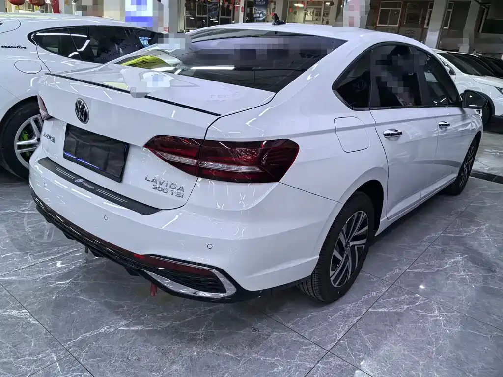Volkswagen Lavida 2024 из CN, фото 9