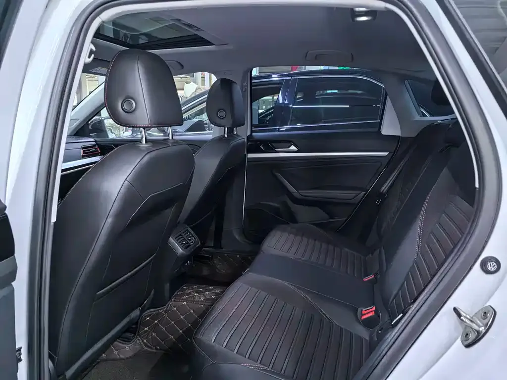 Volkswagen Lavida 2024 из CN, фото 7