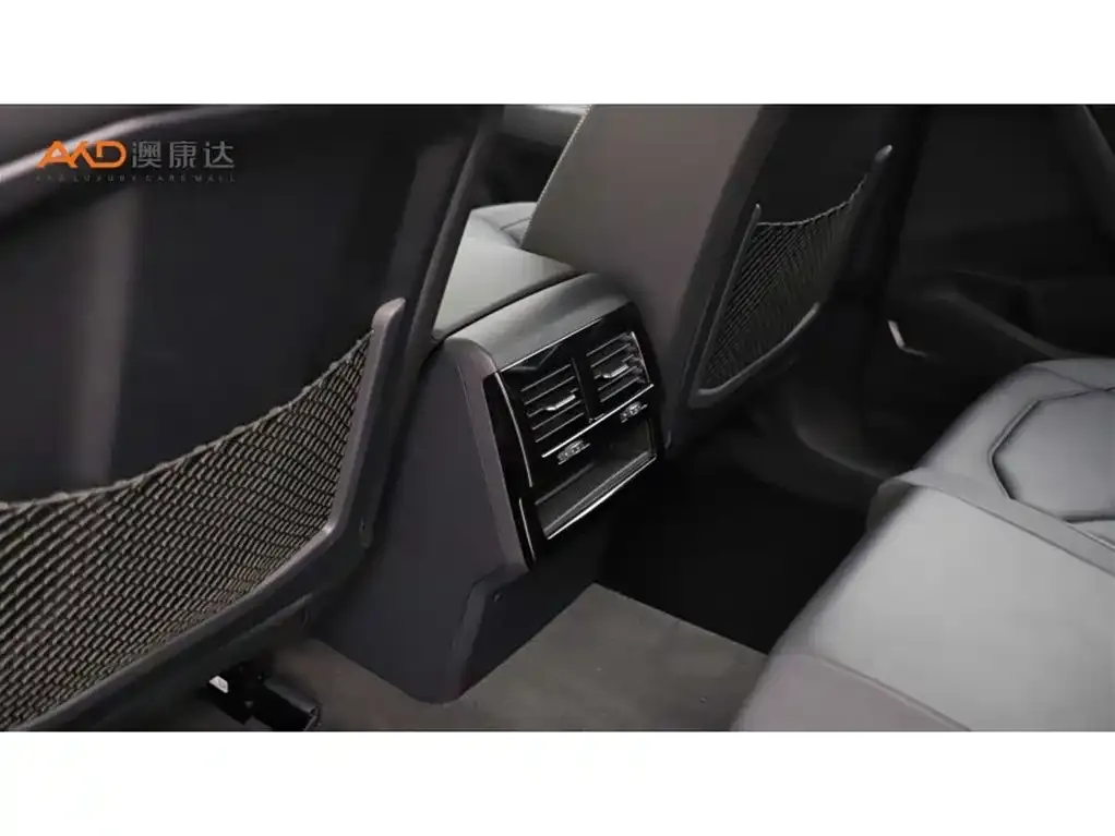 Volkswagen Touareg 2021 из CN, фото 5