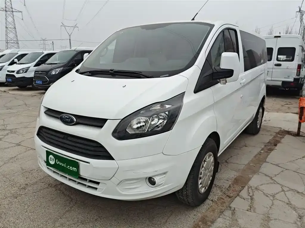 Ford Transit 2023 из CN, фото 1