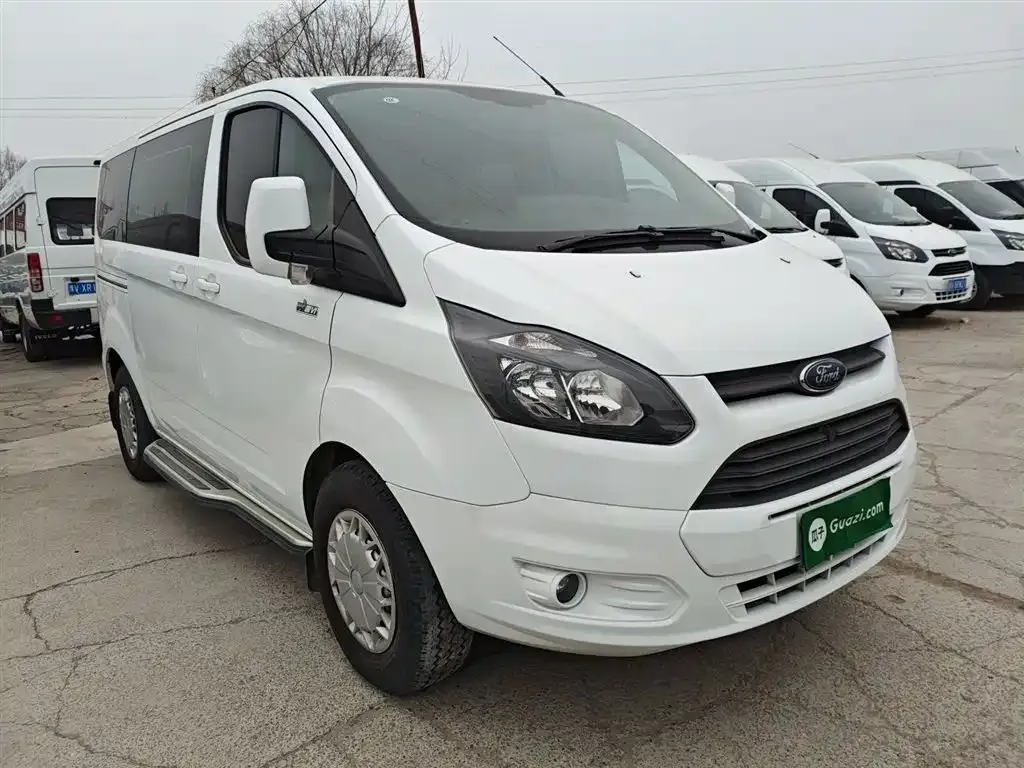Ford Transit 2023 из CN, фото 4