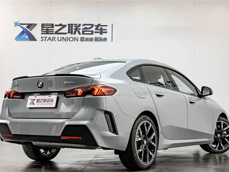 BMW 2 Series 2025 из CN, фото 10