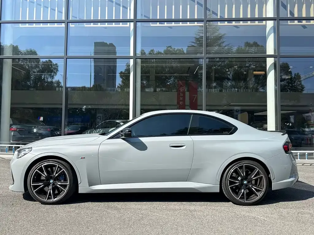 BMW M240i — фото 3