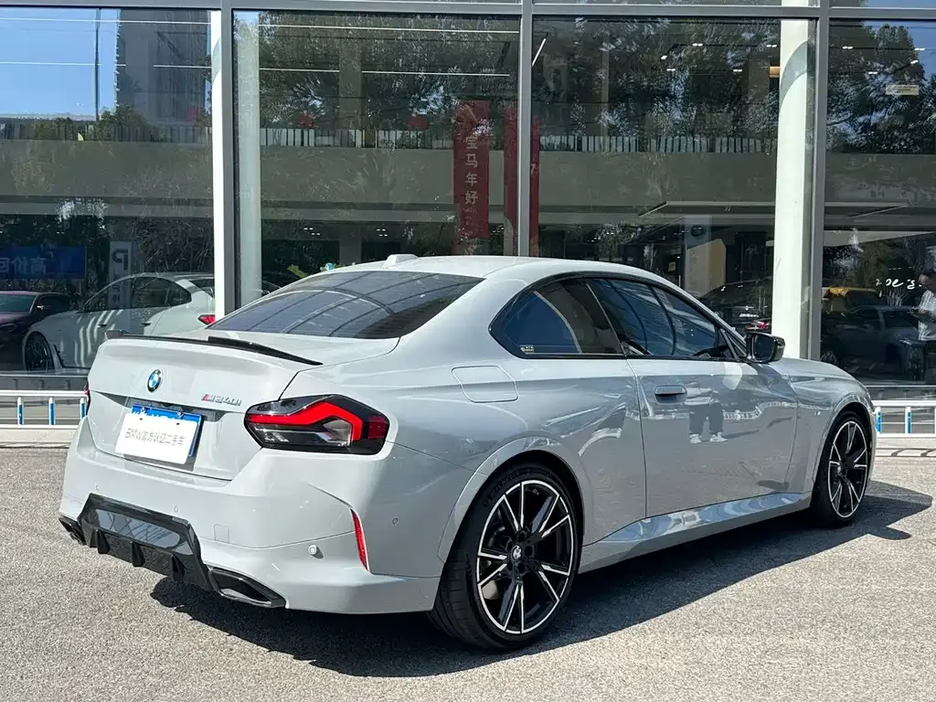 BMW M240i — фото 6