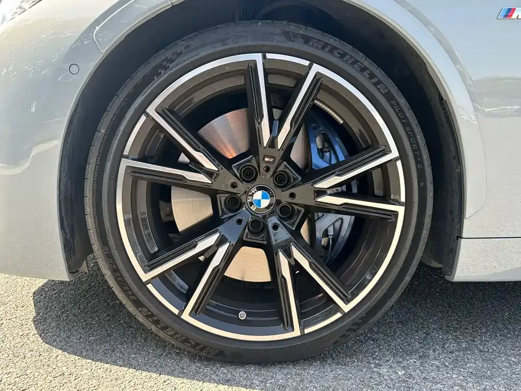 BMW M240i — фото 10