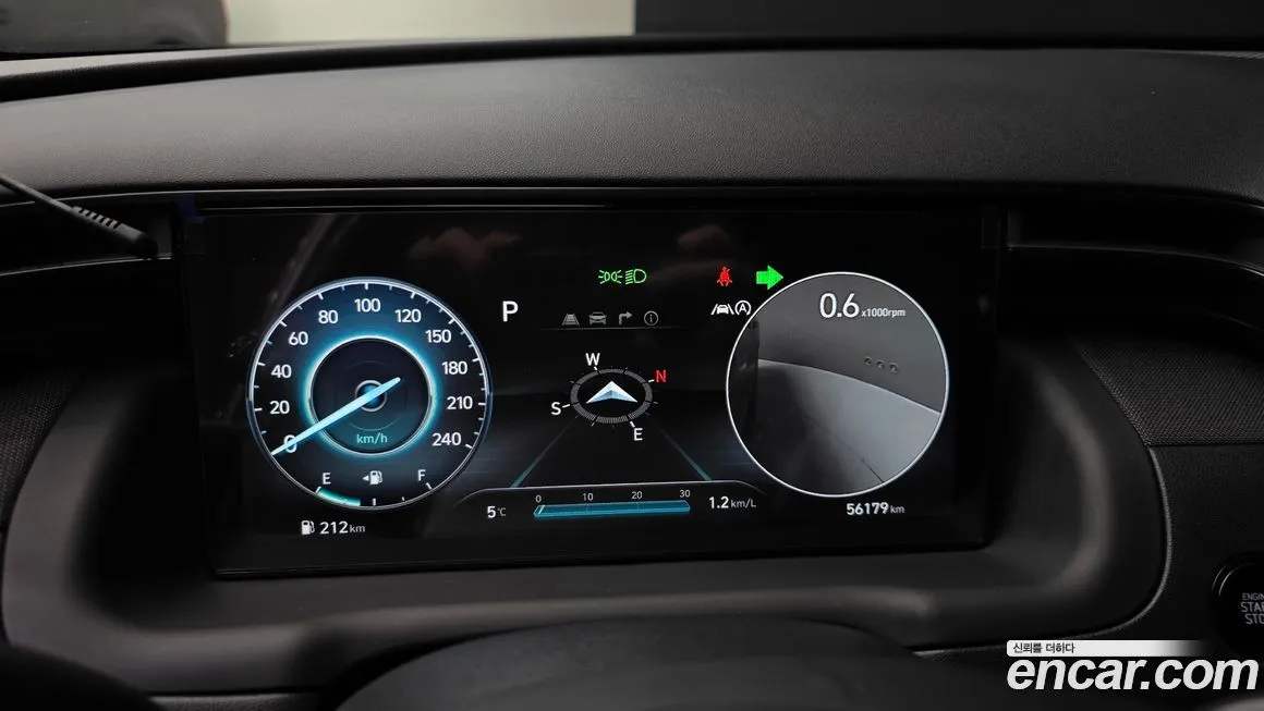 Hyundai Tucson 2023 из KR, фото 4