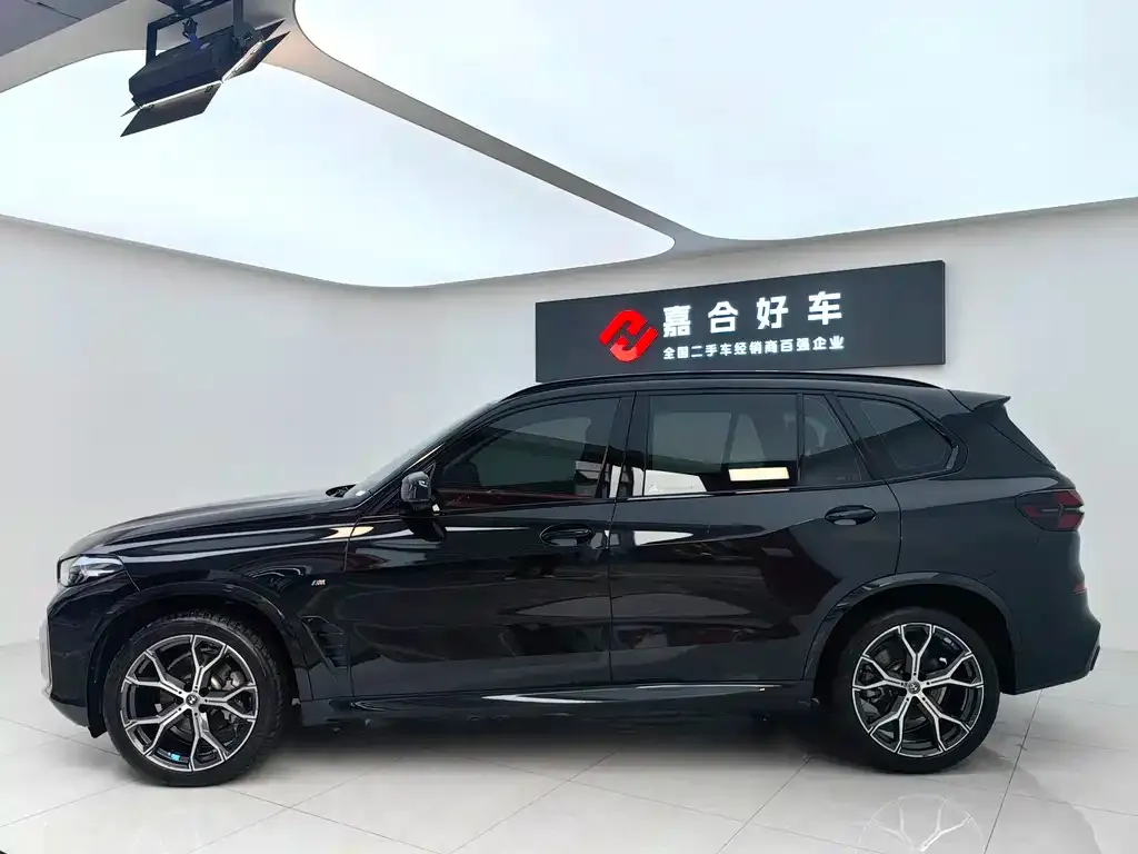 BMW X5 2024 из CN, фото 2