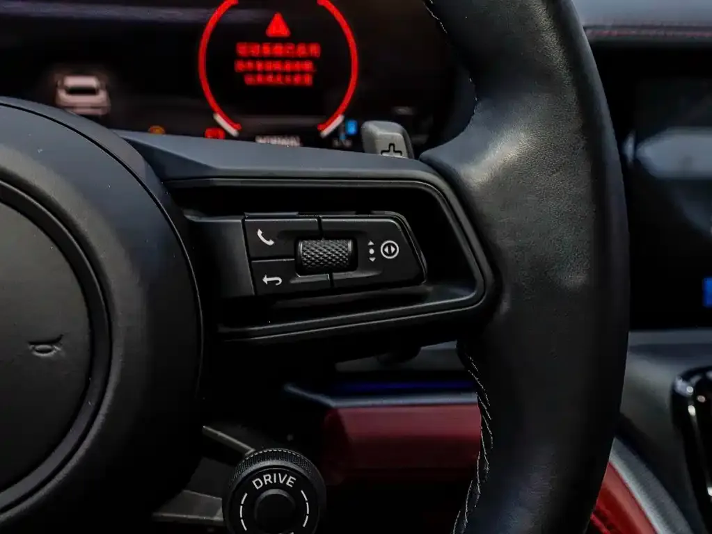 Porsche Panamera 2024 из CN, фото 2