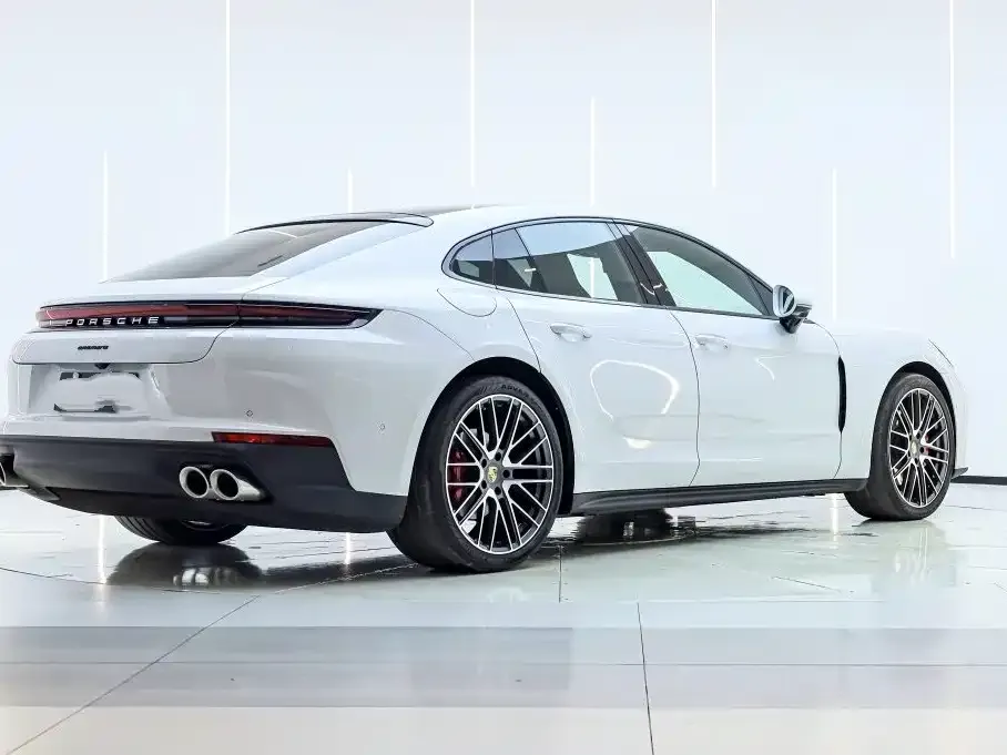 Porsche Panamera 2024 из CN, фото 7