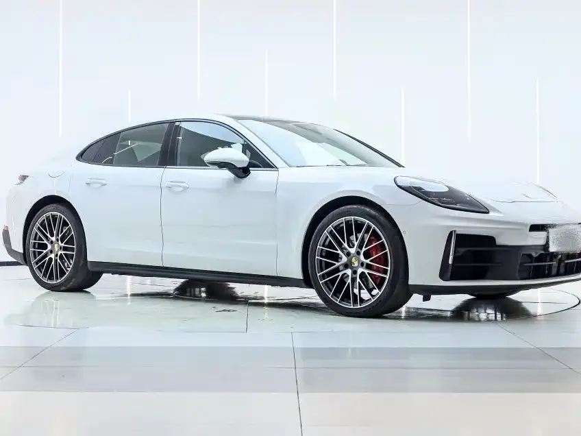 Porsche Panamera 2024 из CN, фото 3