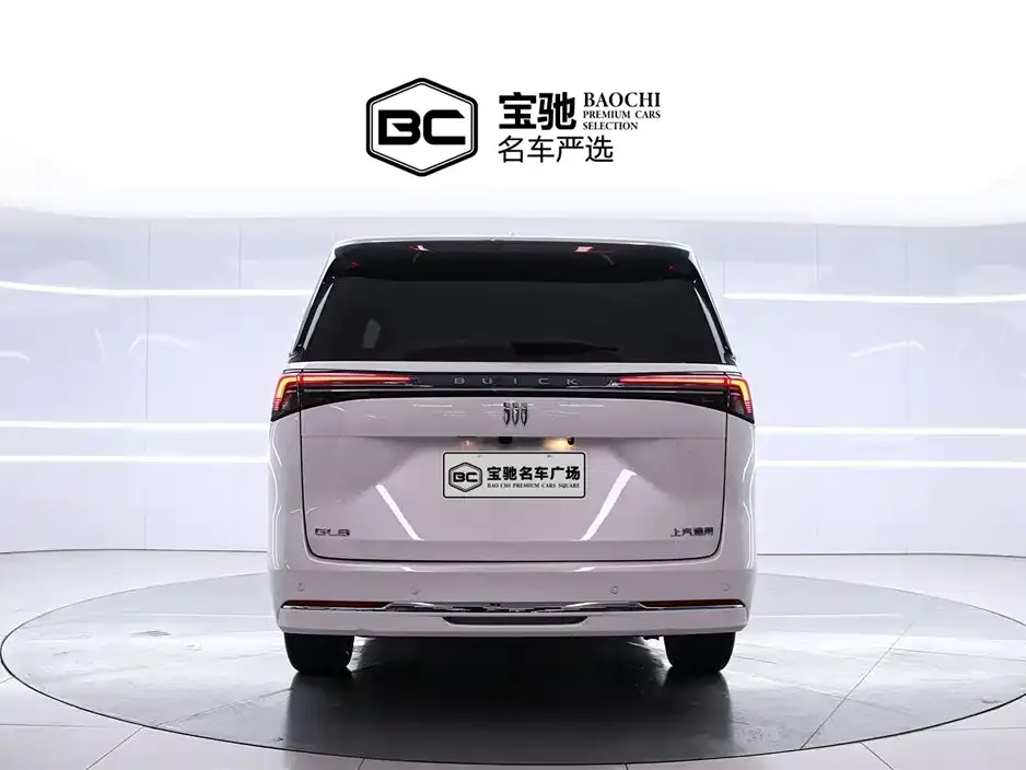 Buick GL8 2025 из CN, фото 2
