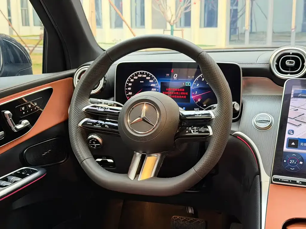 Mercedes-Benz GLC 2024 из CN, фото 4