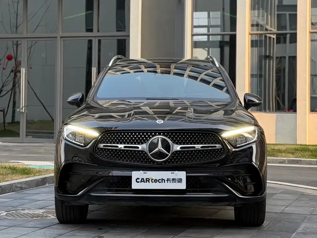 Mercedes-Benz GLC 2024 из CN, фото 3