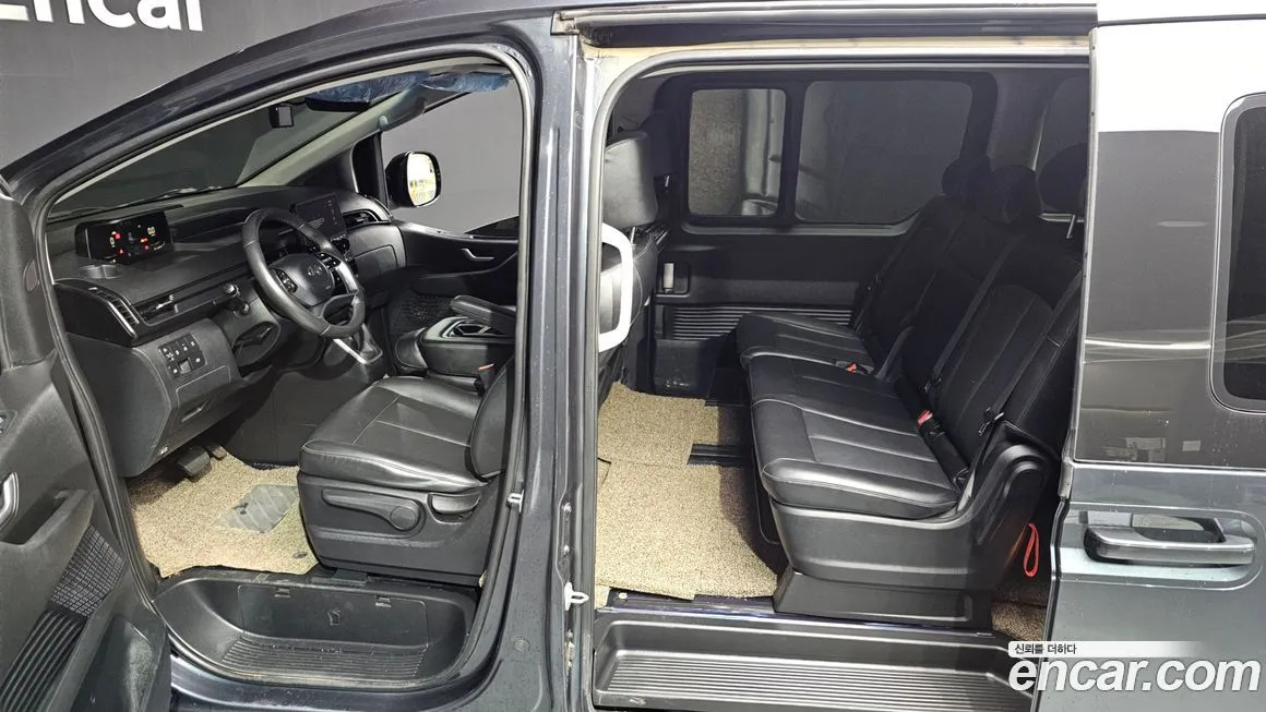 Hyundai Staria 2023 из KR, фото 10