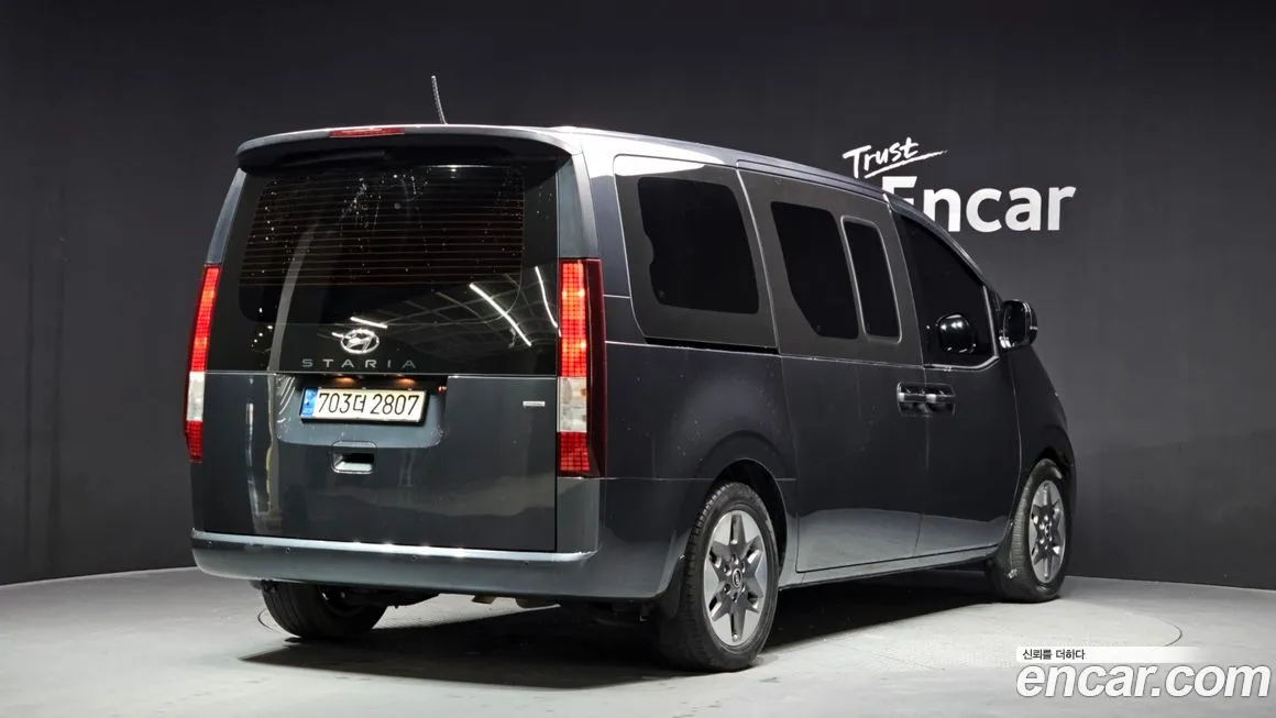 Hyundai Staria 2023 из KR, фото 4