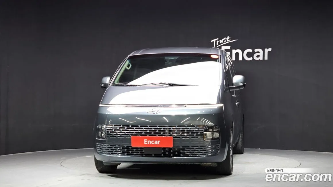 Hyundai Staria 2023 из KR, фото 3